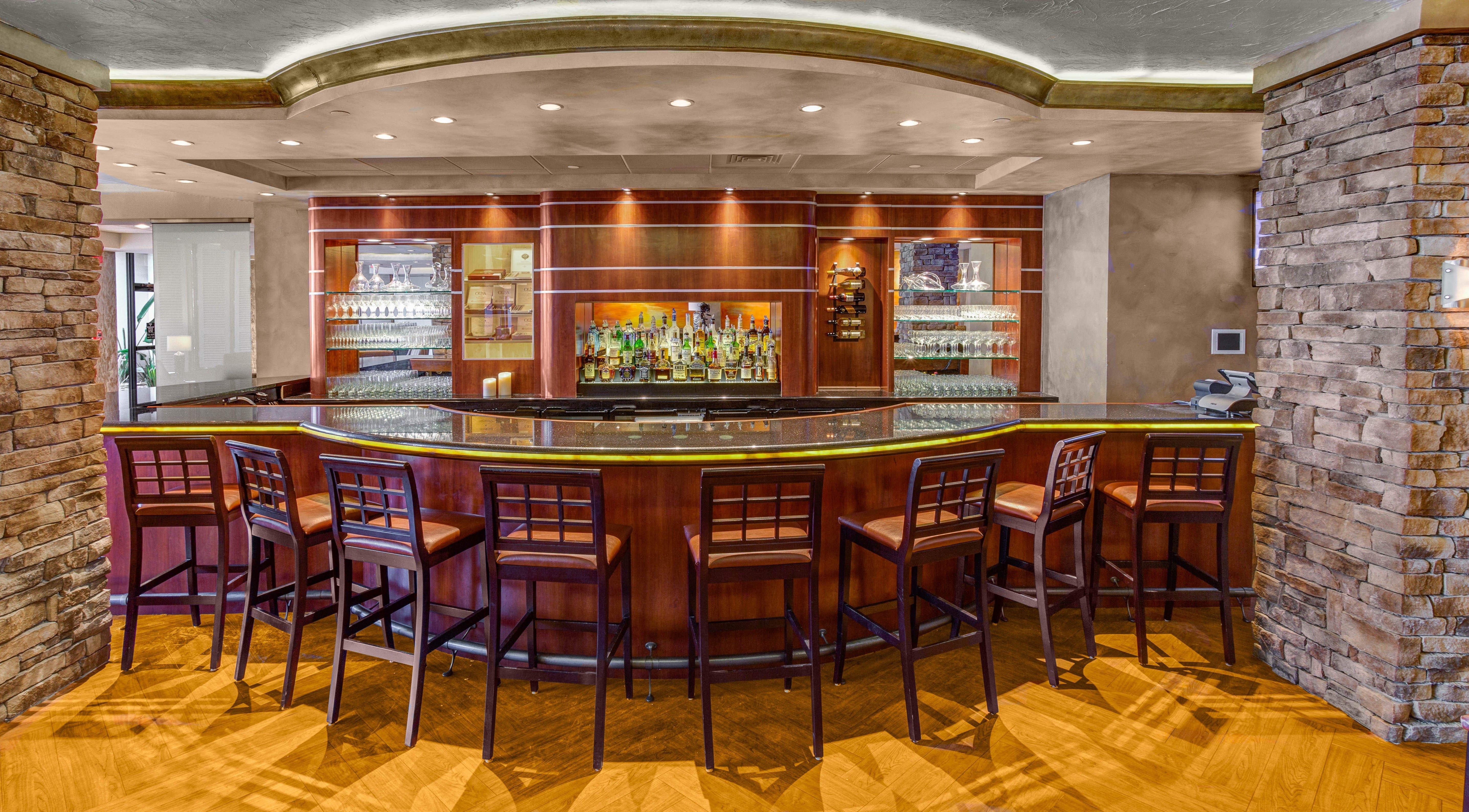 Hotel Crowne Plaza Executive Center Baton Rouge By Ihg Exterior foto