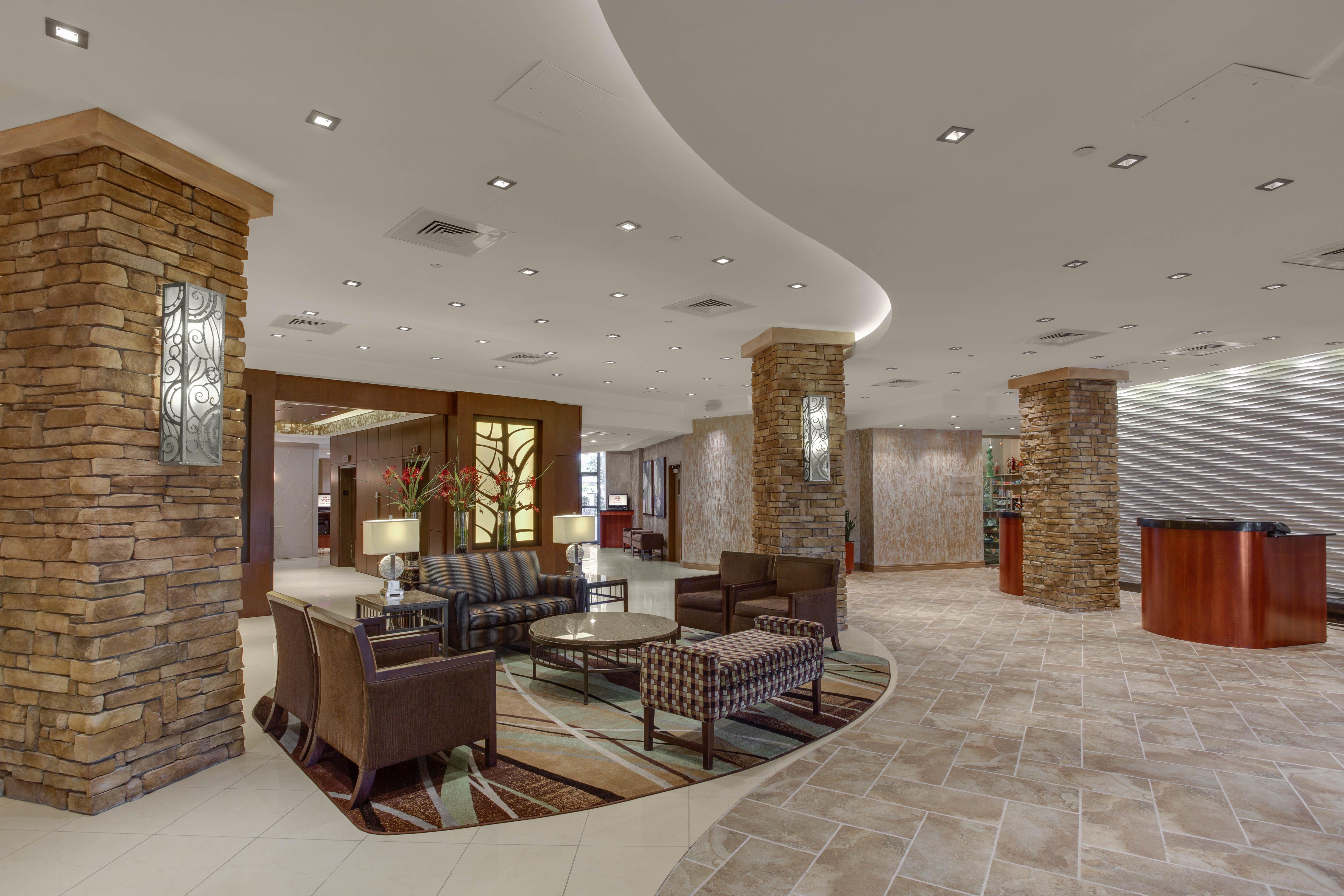 Hotel Crowne Plaza Executive Center Baton Rouge By Ihg Exterior foto