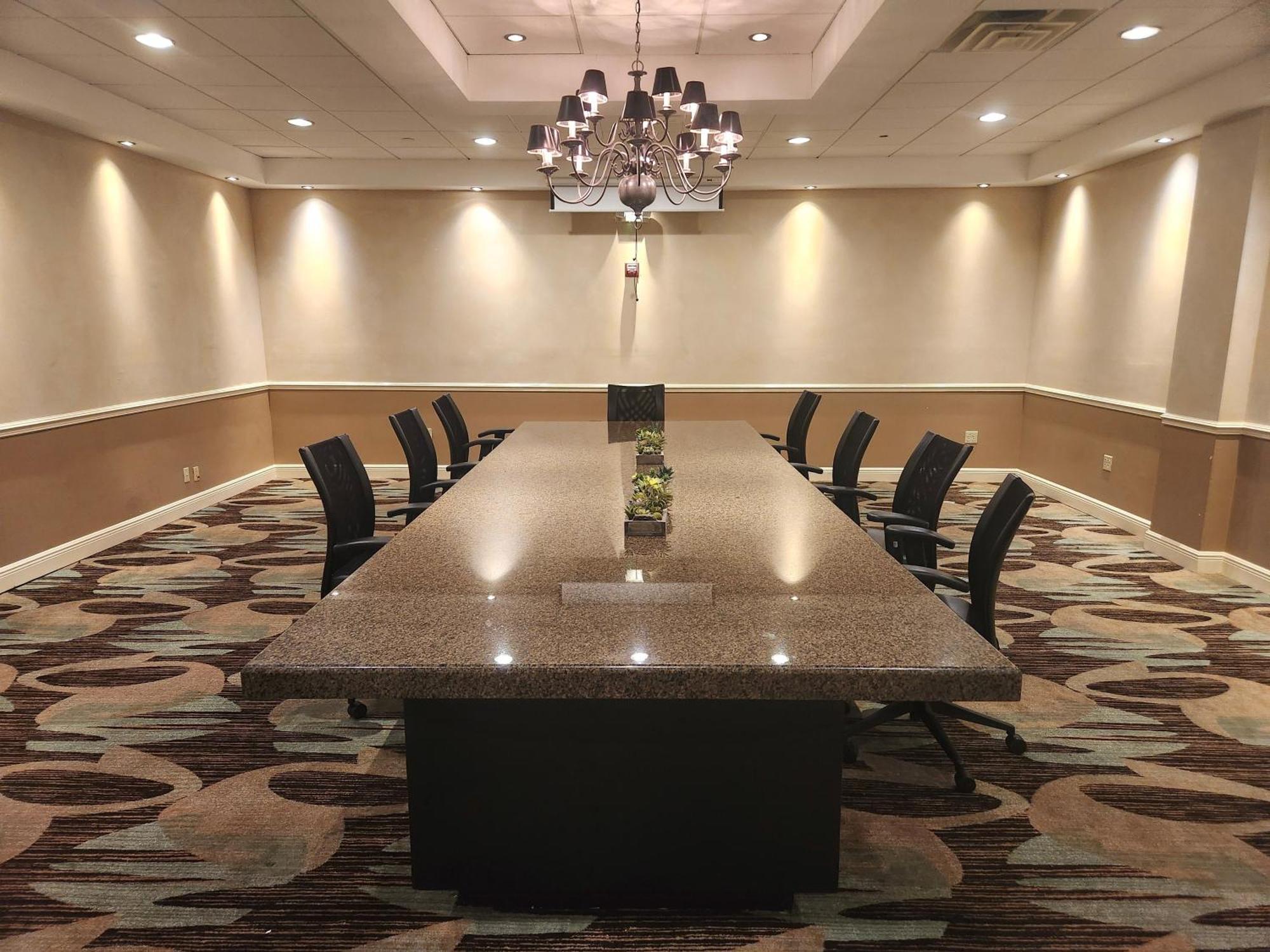 Hotel Crowne Plaza Executive Center Baton Rouge By Ihg Exterior foto